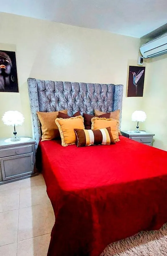 Acogedor Espacio en Santo Domingo Este. Mandinga 0*,