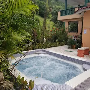 Flor Villa